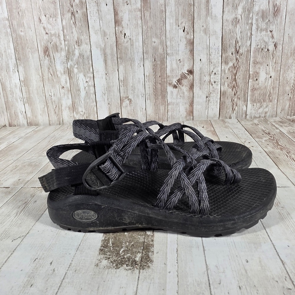 Chaco Z‎ Cloud 2 Womens 7 Sandals Black Gray Strappy Toe Loop Hiking J106622